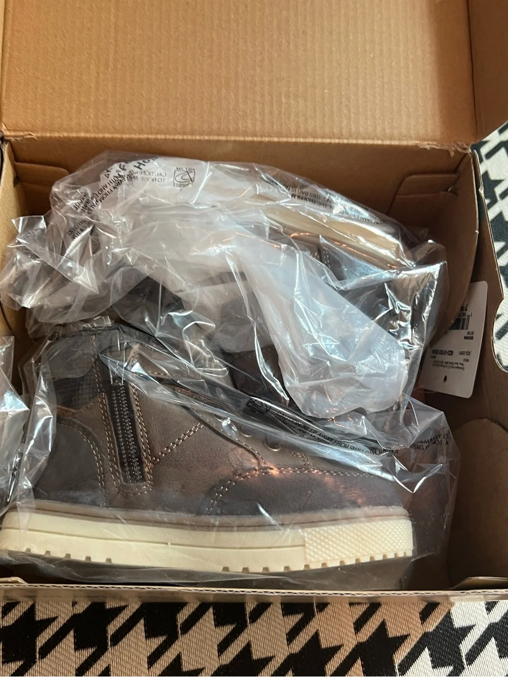 Thereabouts Toddler Boys Lil Asher Flat Heel Lace Up Boots- Size 7